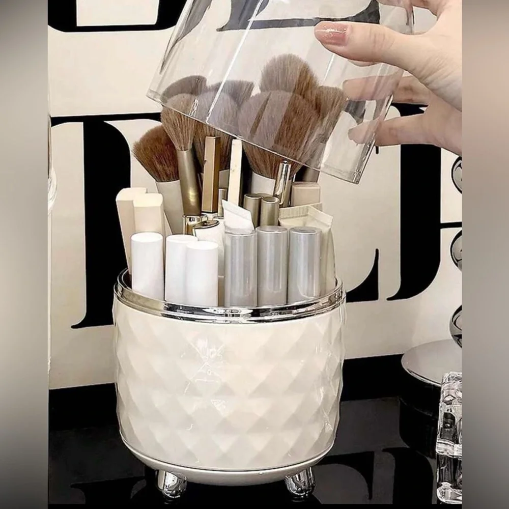 Cream Makeup Brush Holder with Clear Dome